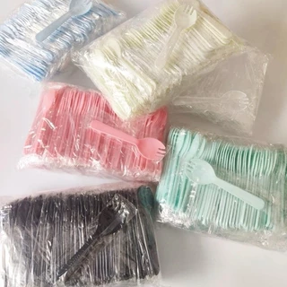 ThaiJoy ช้อนยาวสีใสพลาสติก 100 ชิ้น/แพ็ค ช้อนส้อมใช้แล้วทิ้ง ซีลแยกชิ้น สําหรับเค้ก ขนม