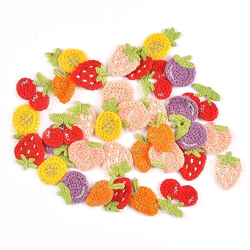 20pcs 2.5-3.2 ซม.แครอท/สตรอเบอร์รี่/เชอร์รี่ปักแพทช์สําหรับอุปกรณ์เย็บผ้าเสื้อผ้า Appliques DIY Handmade Embellishment CP4030