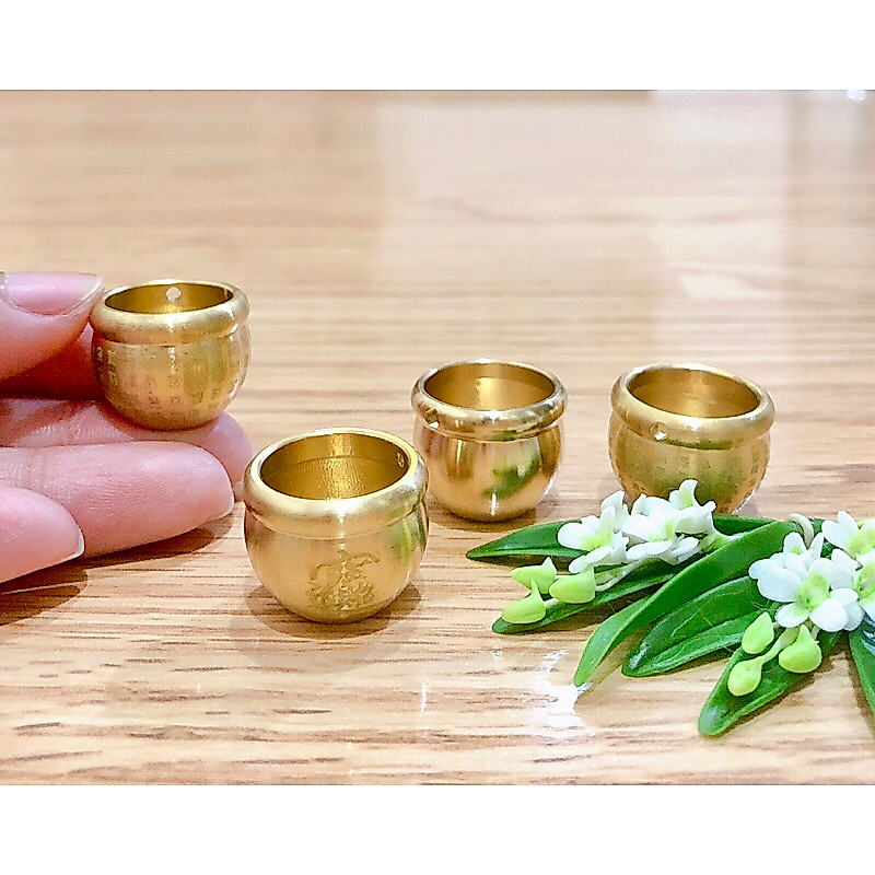 กระถางทองเหลืองจิ๋ว กระถางธูป กระถางใส่เครื่องหอม ราคา/ชิ้น