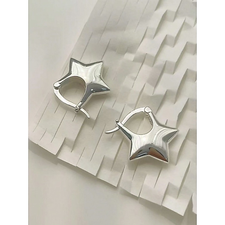 KYM.vibes - hoku hoop earrings ต่างหูห่วง รูปดาว