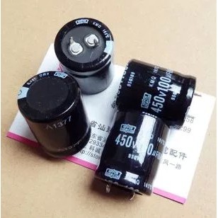 แตร 450V100UF ปริมาณ 25X25 ตัวเก็บประจุไฟฟ้า 100UF450V