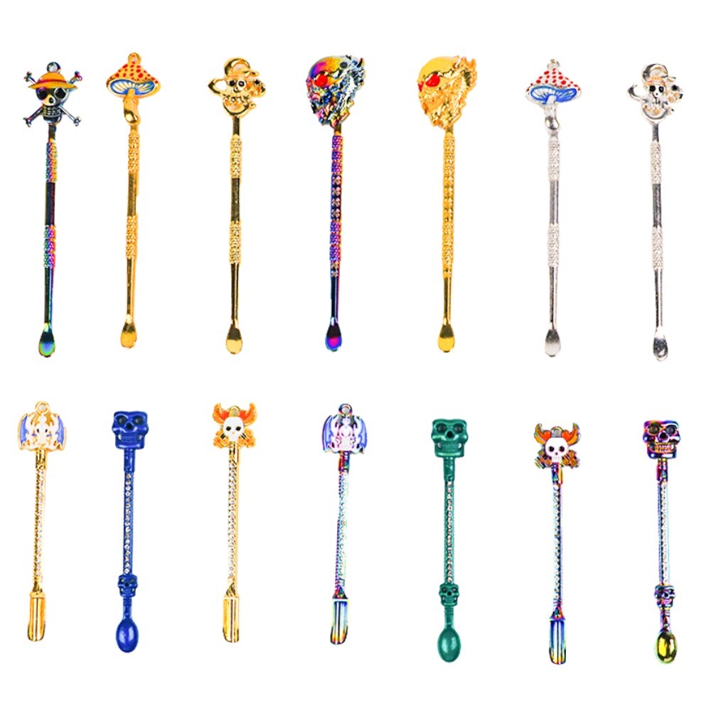 โลหะมินิพลั่วหลายฟังก์ชั่นขนาดกะทัดรัดเครื่องมือที่มีโซ่ครัวน้ํามันวัดช้อนตั้งแคมป์ยูทิลิตี้อุปกรณ์เสริมบุรุษของขวัญ