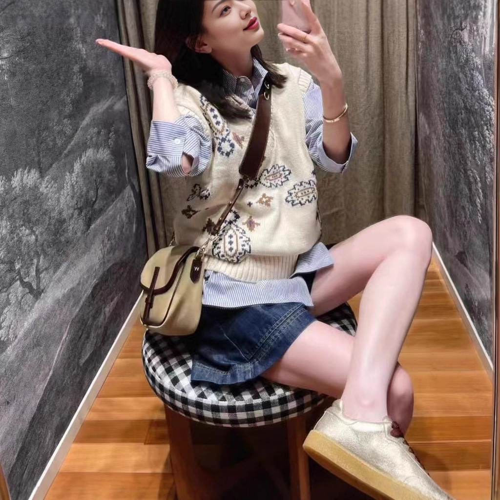 MaxMar* Autumn New Lazy Style Loose High-End Elegant Outerwear Knitted Vest Top