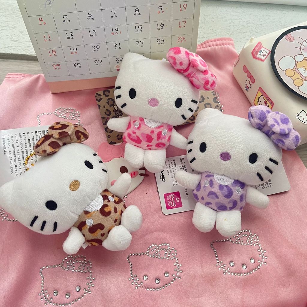 การ์ตูน 50th Anniversary Limited Pure Black Pure White KT Gift [6.23 aly] Bag Charm Baby