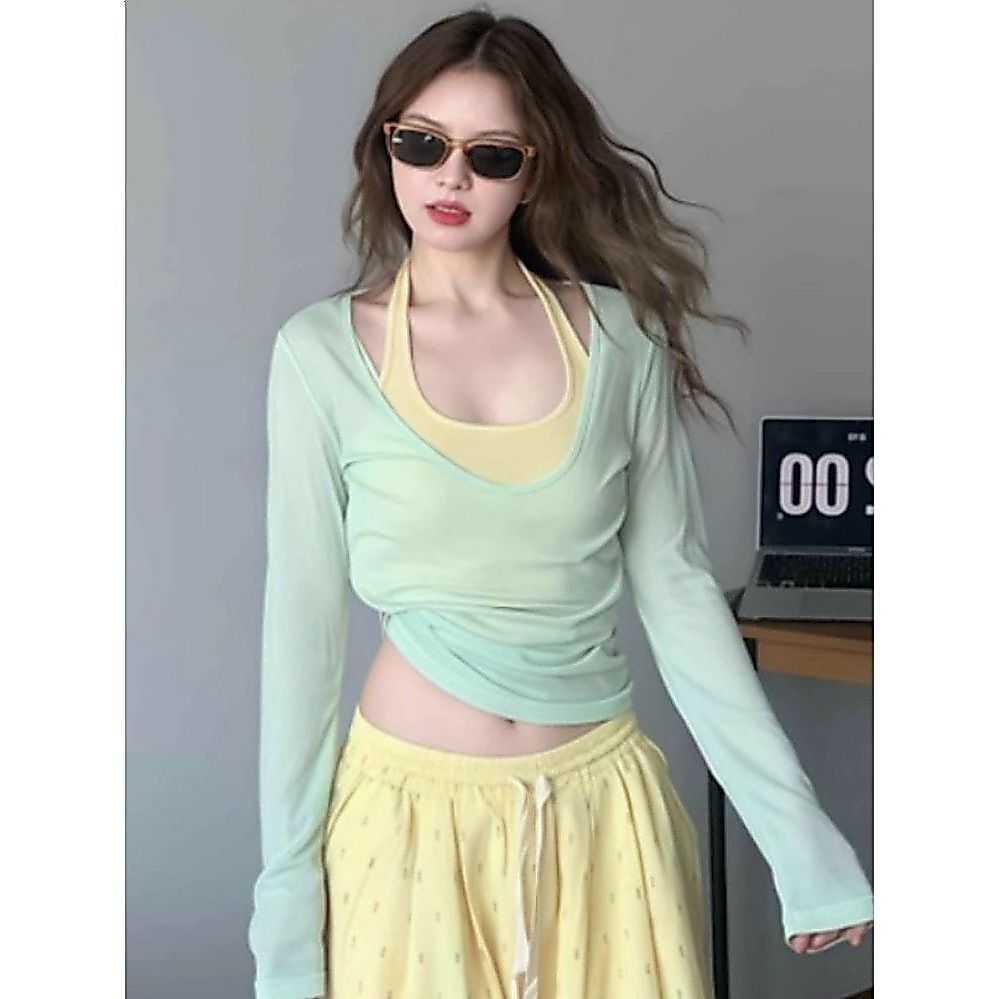 เสื้อแขนยาวคอวีสไตล์เกาหลี ป้องกันแสงแดด เป็นที่ชื่นชอบของสาวๆ ที่เซ็กซี่ น่ารัก ร่าเริง และมีชีวิตชีวา