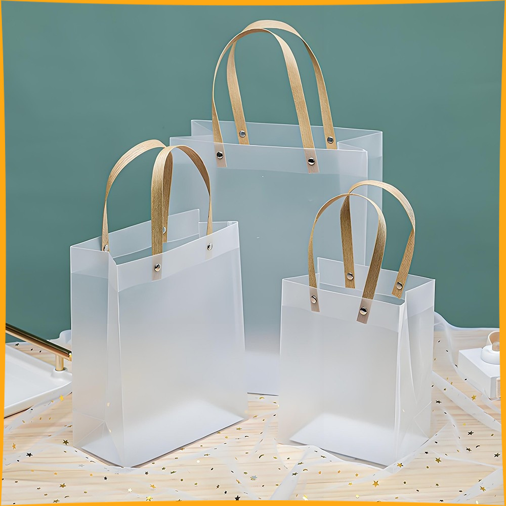 ถุง PVC ใส ถุงหูหิ้วสำหรับของขวัญ ขนาดมาตรฐาน ใช้งานง่าย