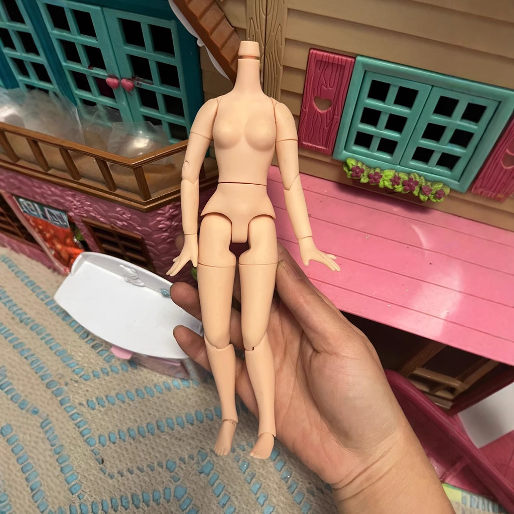 [ข้อบกพร่อง] 1 ชิ้น 1/6 Blythe Dolls Body White / Tan Skin อุปกรณ์เสริมสําหรับ Blythe Multi Joint Bo