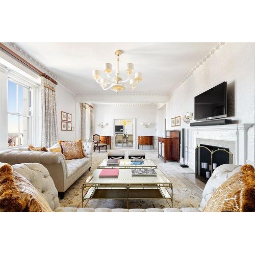 New York Pierre Taj Mahal Hotel Suite (Metropolitan)