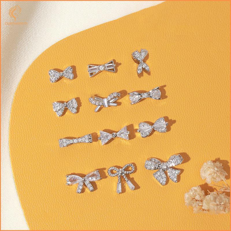 [KAN] 1 PC Glitter French Silver Bow Nail Art Charm 3D แก้วคริสตัลหิน Pearl Bowknots เครื่องประดับเล็บ DIY อุปกรณ์ทําเล็บ FXH
