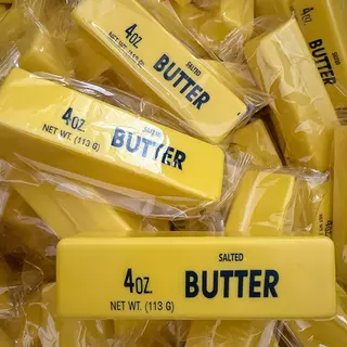 (พร้อมส่งจากไทย) สกุชชี่เนย Butter Stick ของเล่นสกุชชี่ ของเล่นบีบบรรเทาความเครียด สกุชชี่ครัวซองค์ ซาลาเปาขนมปัง