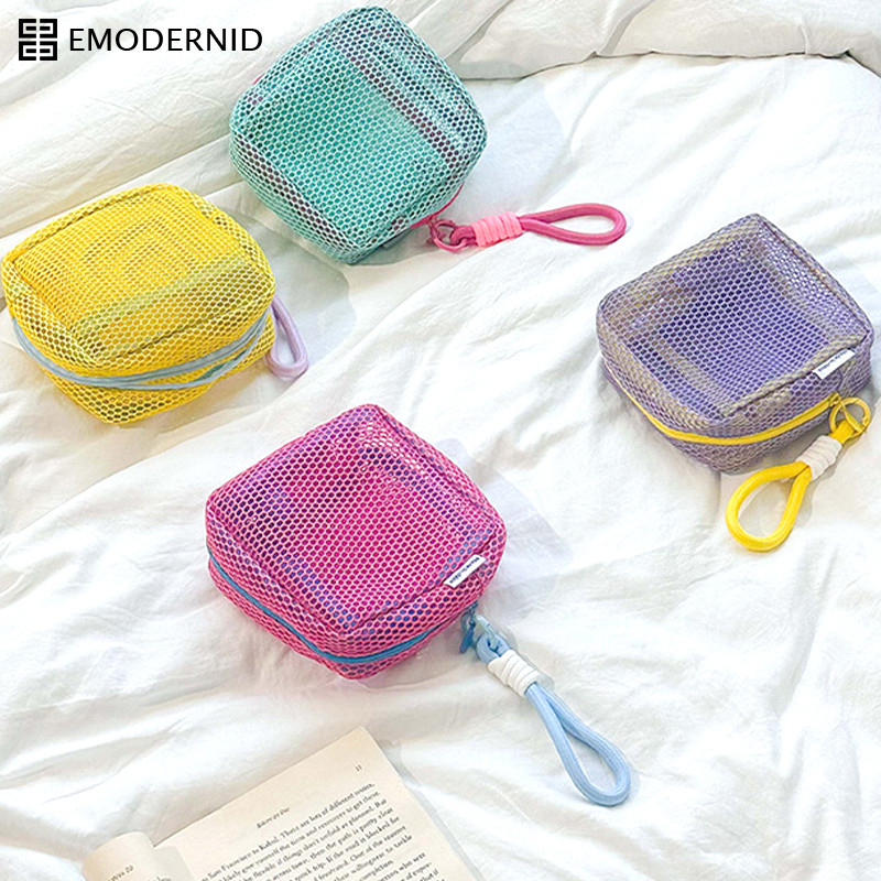 (13*13)กระเป๋าใส่เครื่องสําอาง ความจุขนาดใหญ่พร้อมกระเป๋าเก็บหูหิ้วกระเป๋าใส่อุปกรณ์อาบน้ําสี โดปามีน-em