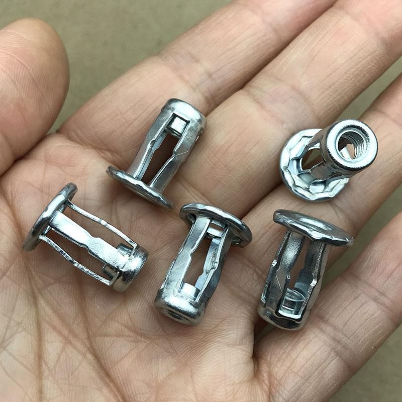 Pentium B70B50B30B90 X40X80T77T99T33 ป้ายทะเบียนยึดสกรูผู้ถือ Rivet คลิปหัวเข็มขัด ZL4H