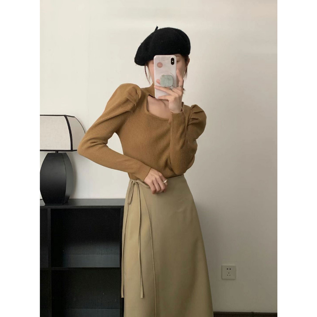 E1 เสื้อสเวตเตอร์แขนยาวผู้หญิงคอเซ็กซี่แขนพองคอนซีลเลอร์แบนเทรนด์สุดฮอตสไตล์เกาหลี M240 G-10 e2