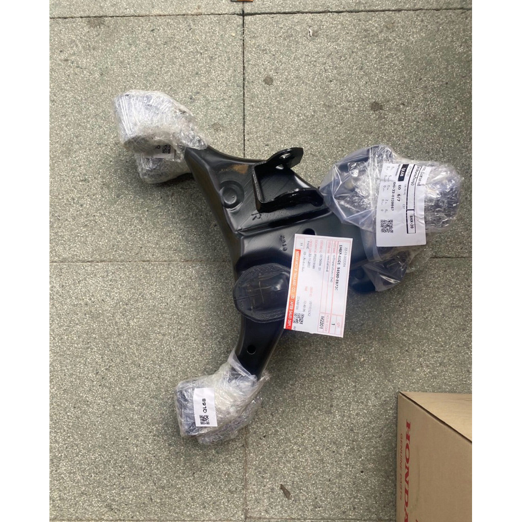 ปีกนก Nissan navara d23 NP300 ปี2015-2025 อะไหล่แท้นิสสัน