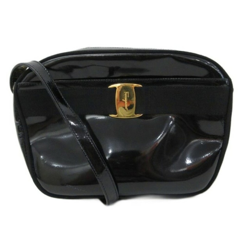 Salvatore Ferragamo Shoulder Bag VARA gold Direct from Japan Secondhand