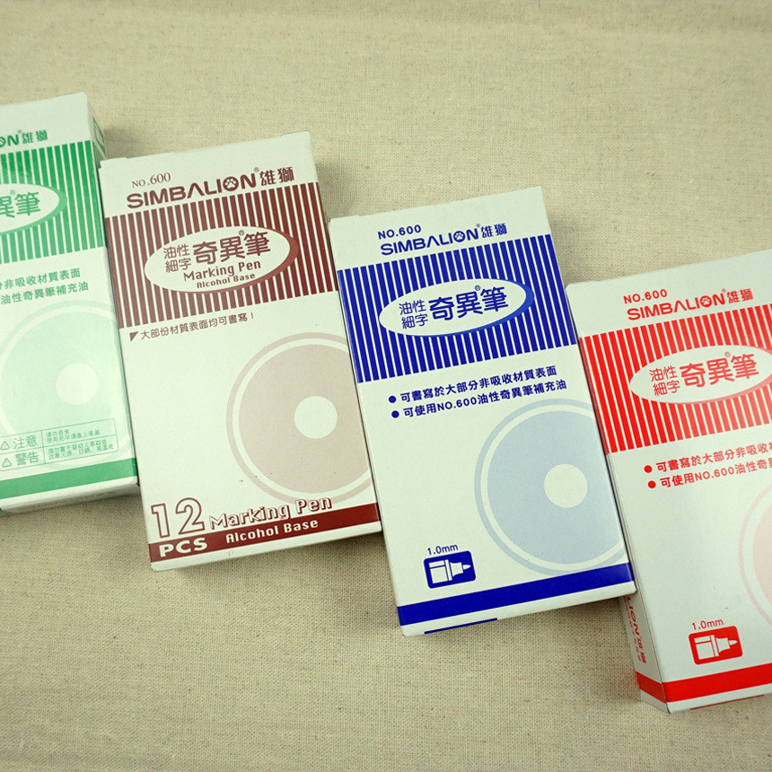 Lion Marker สีดําสีขาวสีแดงสีฟ้า 600 ปากกาแปลกหมึกมันโรงงานอิเล็กทรอนิกส์เฉพาะ Conform to ROH