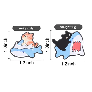 แมวน่ารัก Shark Enamel Pins ตลกสีส้มสีดําแมวเข็มกลัดการ์ตูนสัตว์ป้ายเสื้อผ้าอุปกรณ์เสริมของขวัญสําหรับเพื่อน