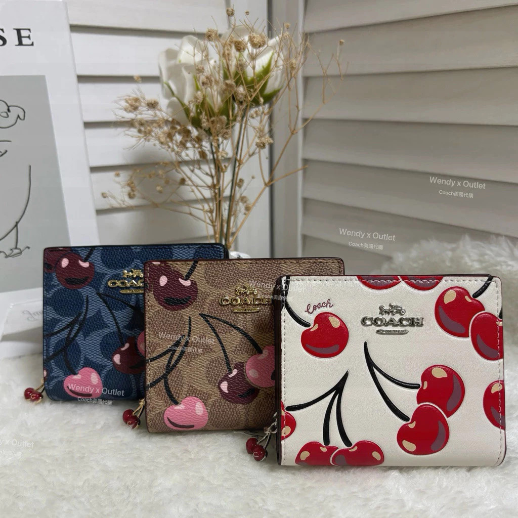 Medium Wallet Cherry CZ618 CW789 กระเป๋าสตางค์ผู้หญิง กระเป๋าเงินใบสั้น กระเป๋าใส่บัตร ลายเชอร์รี่ ม