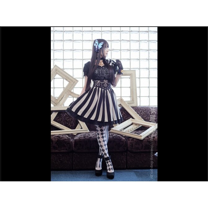 [Yintiange] Circus Clown Black White Diamond Striped Socks lolita Pantyhose