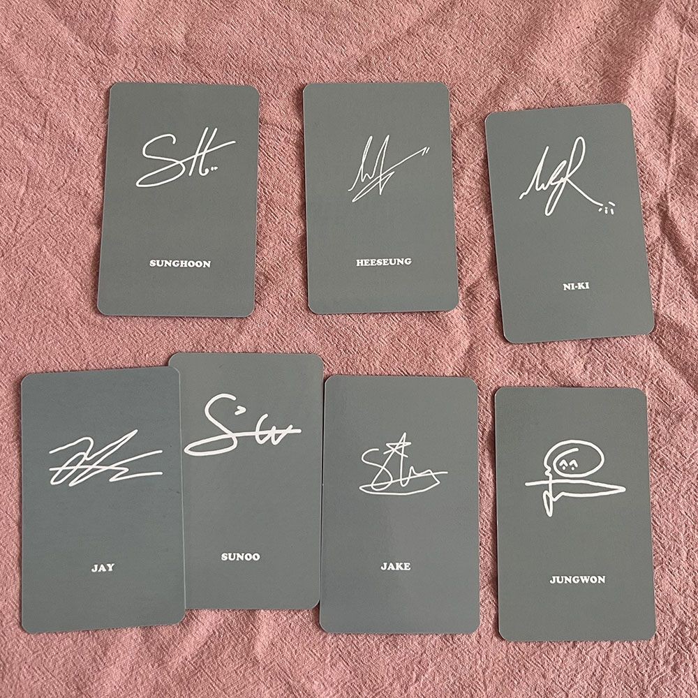 Enhypen รวมกัน Photocard D club DICON สินค้า Photocard Dark Moon Photocard การ์ดสุ่ม การ์ดเสน่ห์ Enh