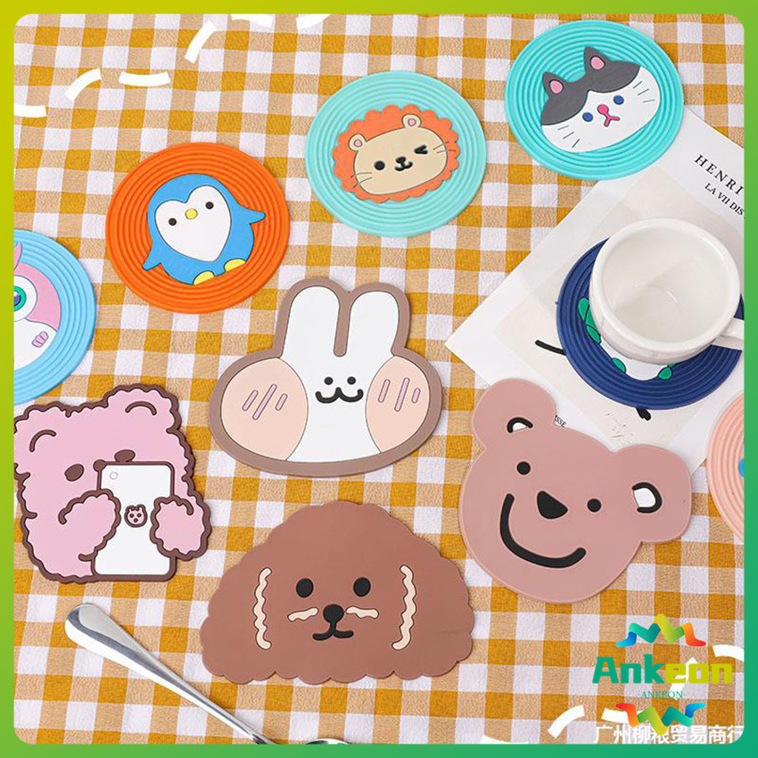 ที่รองแก้ว PVC ลายการ์ตูน วัสดุกันลื่น ​ล้างได้ ทนความร้อน Cartoon PVC Coaster