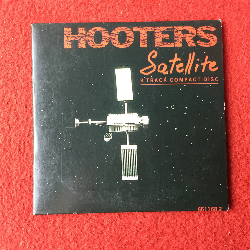 Hooters Satellite (ไม่มีการปิดผนึก) qian