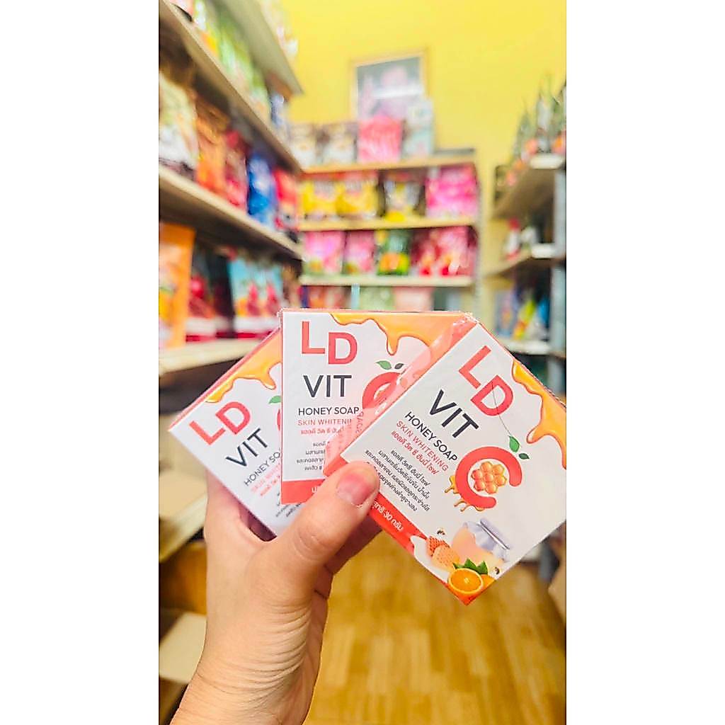 [สบู่แอลดีวิตซี 3ก้อน] LD VIT C SOPA สบู่ล้างเครื่องสำอางค์ สะอาดเกลี้ยง ไม่ก่อเกิดสิว