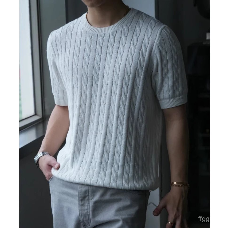 Old Money Style Twist Breathable ถักรอบคอแขนสั้นเสื้อยืดผู้ชายฤดูร้อนออกแบบรู้สึกSoli เสื้อผ้า