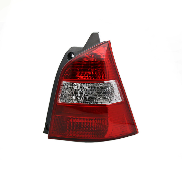 เหมาะสําหรับ Nissan Nissan Liwei ไฟท้ายด้านหลัง Liwei Junyi ไฟท้ายด้านหลังไฟเบรคไฟเลี้ยว Junyi โคมไฟ