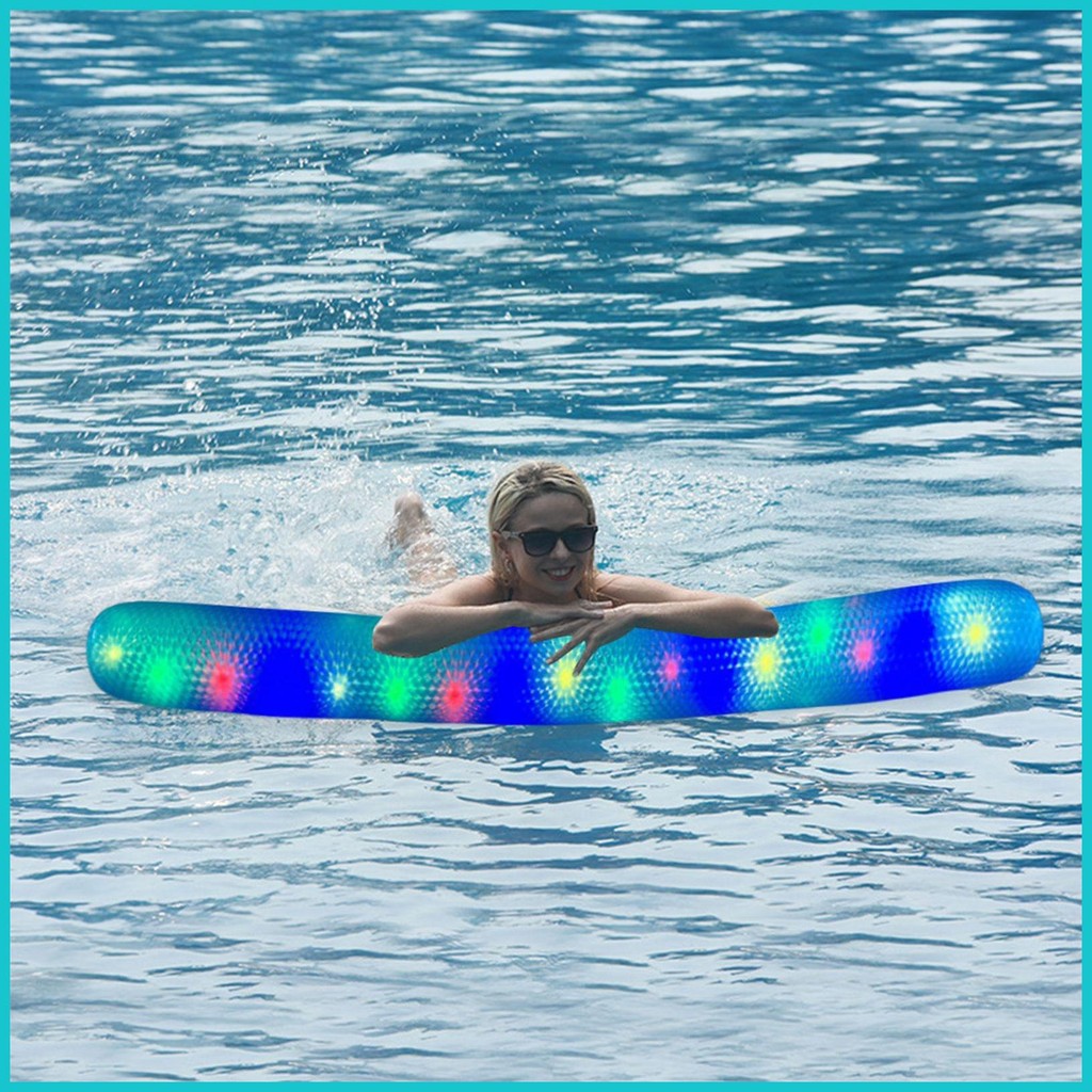 Inflatable Pool Noodles ผู้ใหญ่ Inflatable Pool Noodles Giant ของเล่นน้ํากลางแจ้งสําหรับผู้หญิงผู้ชา