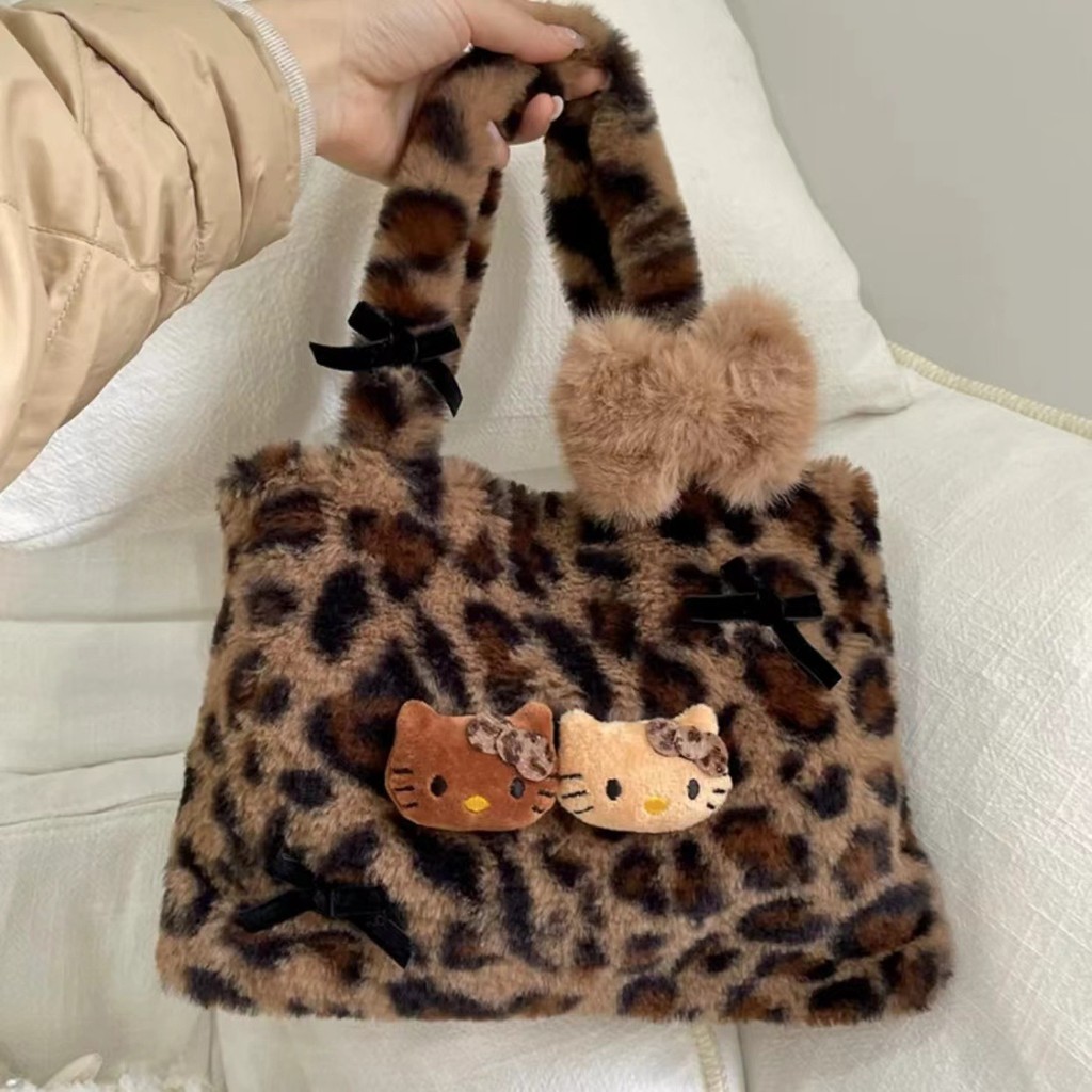 กระเป๋า Tote สไตล์.Fluffy พิมพ์ลายเสือดาว สำหรับวันๆ และการเดินทาง