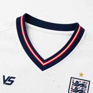เสื้อฟุตบอลอังกฤษ เสื้อบอลทีมชาติ 2026 คอวีแขนสั้น ชายหญิง ลายสปอร์ต แห้งเร็ว ใส่เชียร์บอล football jersey