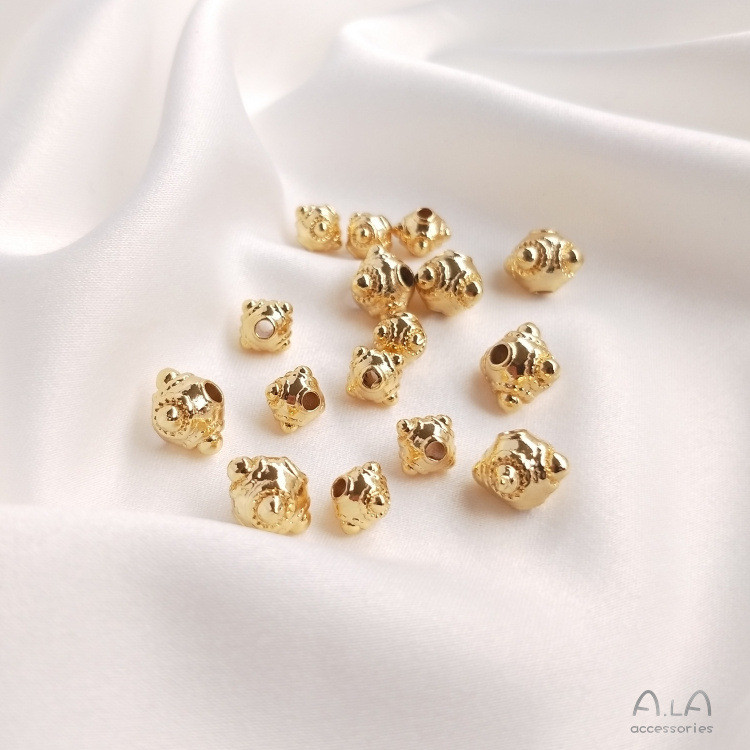 สี Retention 14K Gold-Packed Dragonfly Eye Spacer ลูกปัดสี่มุมหลวมลูกปัด Handmade diy สร้อยข้อมือเคร