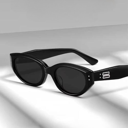 แว่นกันแดดแบบย้อนยุคเลนส์กันแดด HD แว่นกันแดดชั้นสูงให้ความรู้สึกทันสมัยแว่นกันแดด