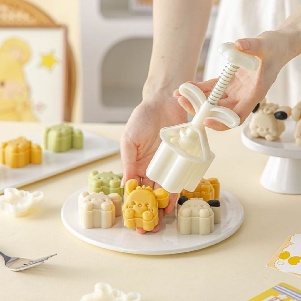 BB แม่พิมพ์กดขนมไหว้พระจันทร์ขนาด 50 กรัม 1 ชุด 2 ลาย (น้องหูดำ) - รูปที่ 3