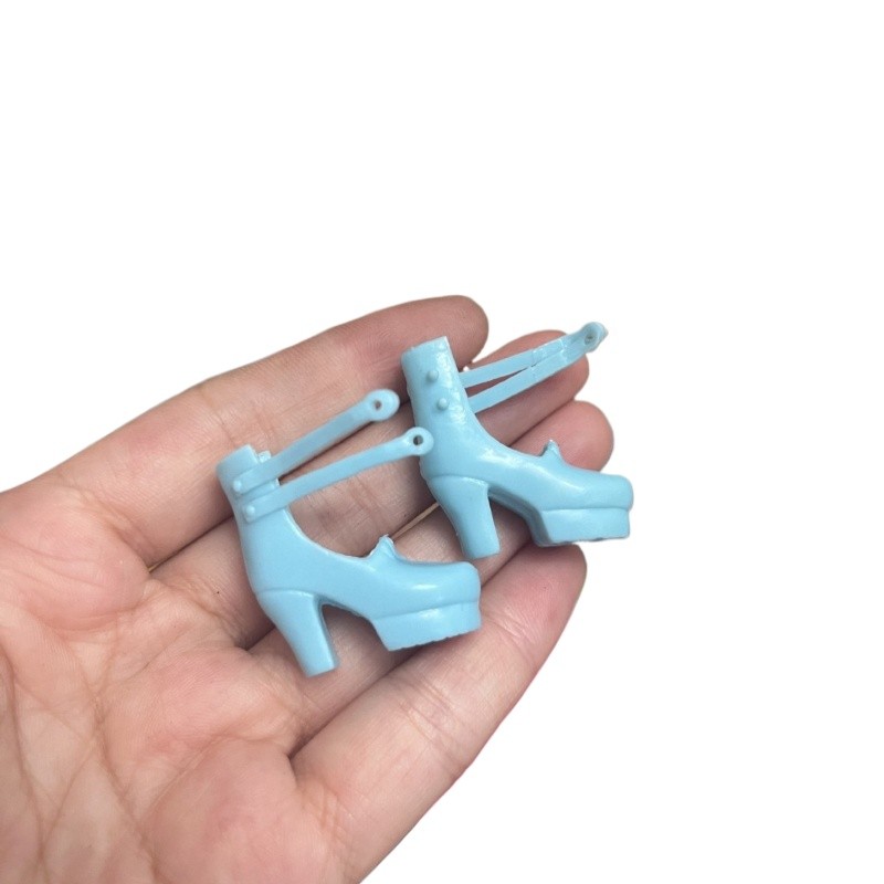 1/6 ตุ๊กตารองเท้าสําหรับ เลีย/ ไบลท์ ตุ๊กตาอุปกรณ์เสริมขนาด 3*1 ซม.แต่งตัวของเล่นสําหรับเด็ก