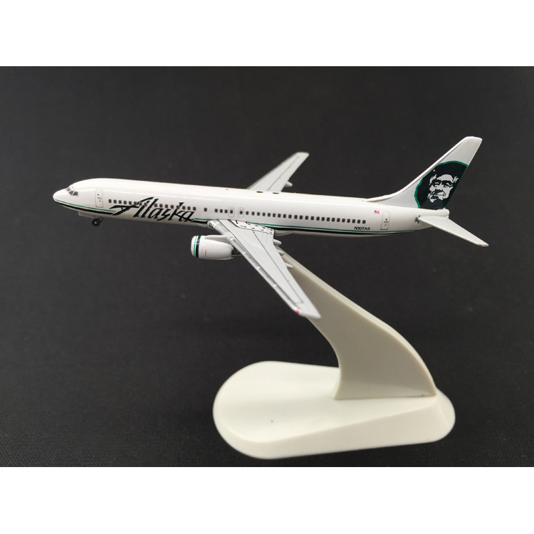 1: 500 โบอิ้ง 737-900 Alaska Air Alloy เครื่องบินรุ่น Alaskastarjets