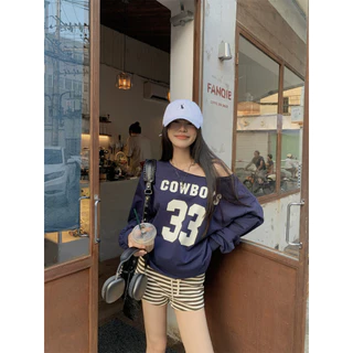 Hotgirl พร้อมส่ง เสื้อยืดแขนยาวผู้หญิง เสื้อยืดโชว์ไหล่ พิมพ์ลายแฟชั่น หลวมๆและเซ็กซี่ สไตล์อเมริกัน