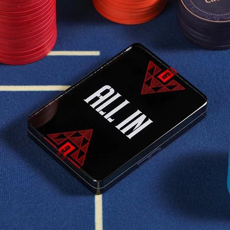 สํารับเกมปิรามิดสี่เหลี่ยมสีดํา ALL IN Texas Holdem