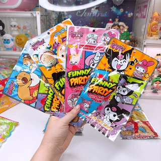 ขนมของเล่นการ์ตูนคิตตี้ คุโรมิ ซานริโอ้ หมีเนย ป๊อปมาร์ท เอลโอเอล เเละ หมูเด้ง <1 เเพค 30 ซอง>