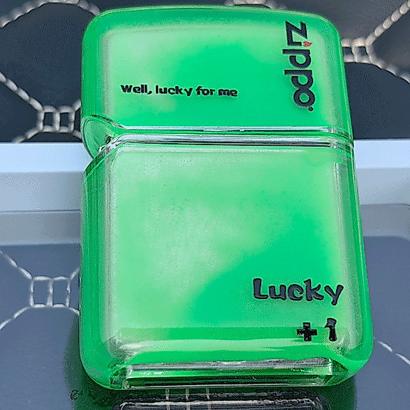 [Lighter](จัดส่งภายใน2วัน)zippo ไฟแช็กทรายดูดเรืองแสงเปลือกเรืองแสงอะคริลิกมูลค่าสูงทดแทนพิเศษ