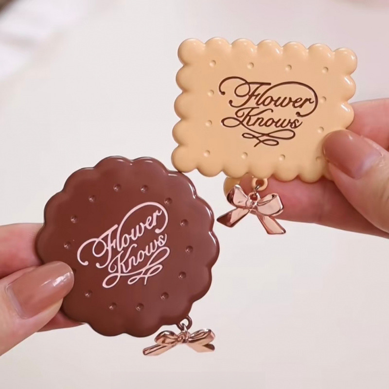 FLOWER KNOWS กิ๊บรูปบิสกิต sweetheart bear series สำหรับตกแต่งผม น่ารักและเหมาะสำหรับหลายโอกาส
