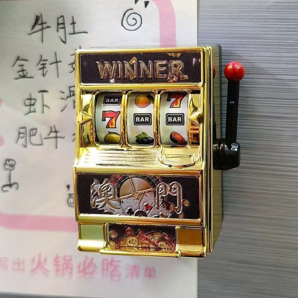 Spot Goods#New Magnetic Macau Fruit Machine Fridge Magnet Slot Machine Lucky777Raffle Machine Travel