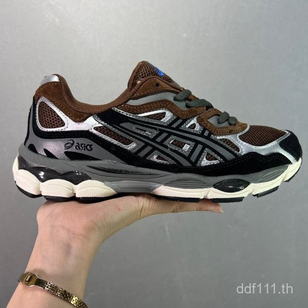 รองเท้าวิ่งเจล นิวยอร์ก ให้การรองรับแรงกระแทกดีเยี่ยม YNW0