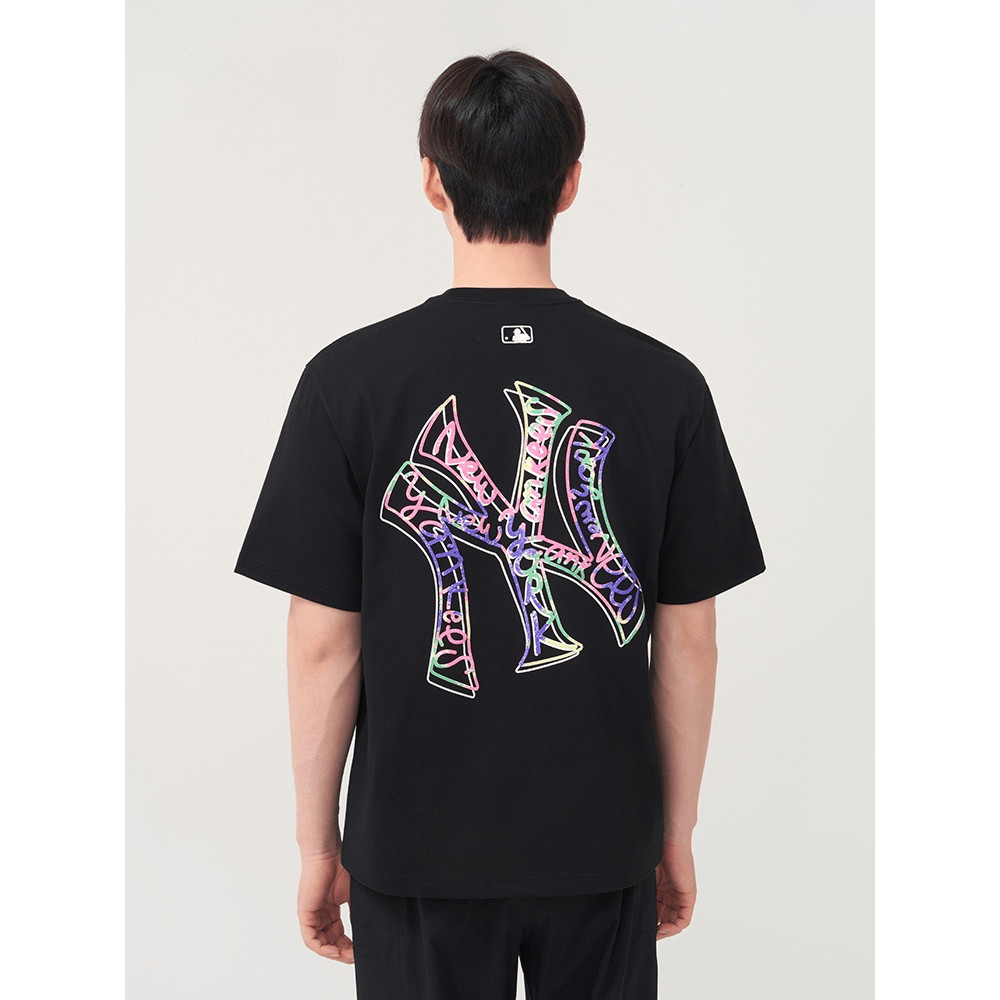 เสื้อยืดแขนสั้นผ้าฝ้าย 100% สไตล์ใหม่ลายกราฟฟิกอินเทรนด์