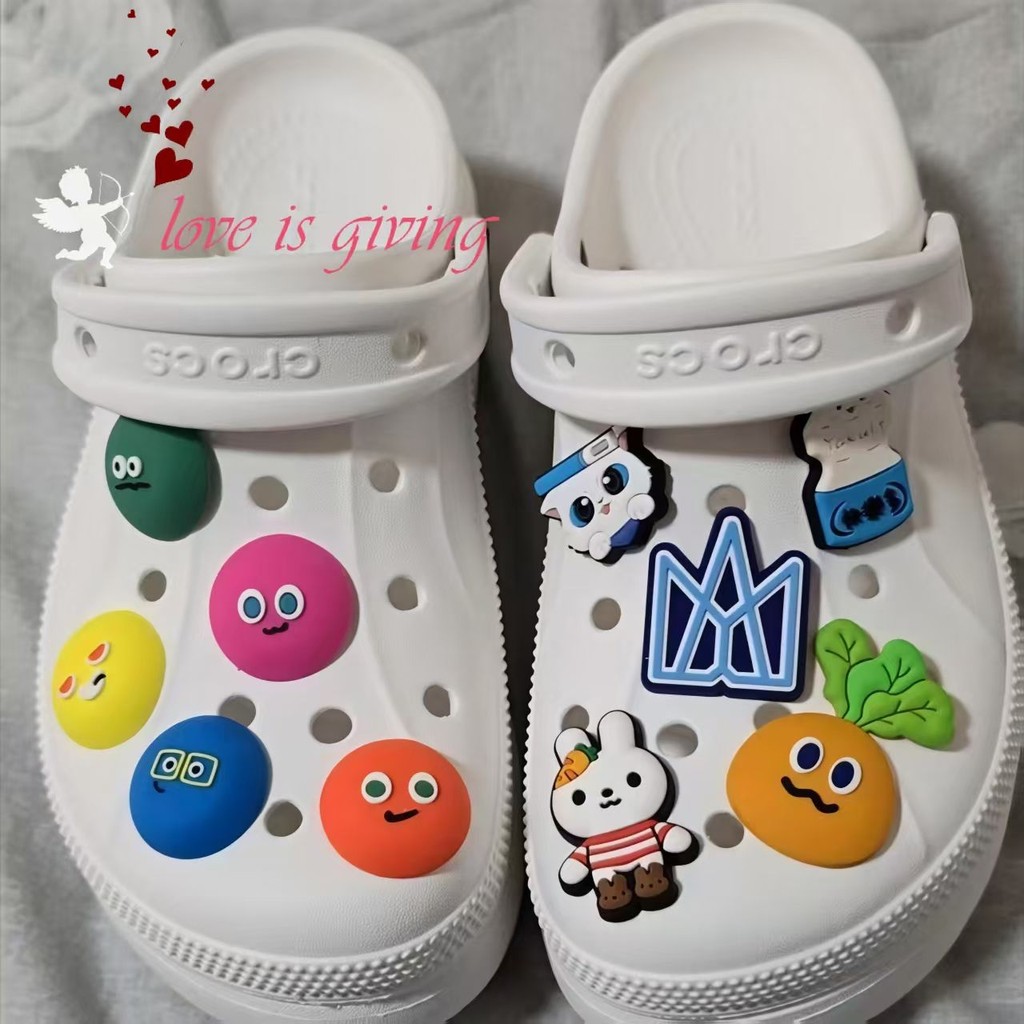 สินค้าในประเทศ Mayday Mayday 5525 กลับวัน WLMS รองเท้าสามมิติรองเท้าดอกไม้ตกแต่งที่ถอดออกได้อุปกรณ์เ