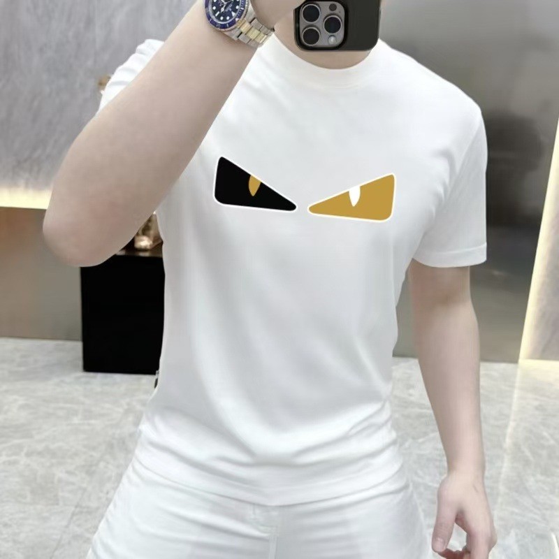 NEW2025new อินเทรนด์ Slim-Fit เสื้อยืด 23 2025 สไตล์ใหม่รอบคอผู้ชาย 2025 ครึ่งแขนพิมพ์สีขาวเสื้อยืดฤ