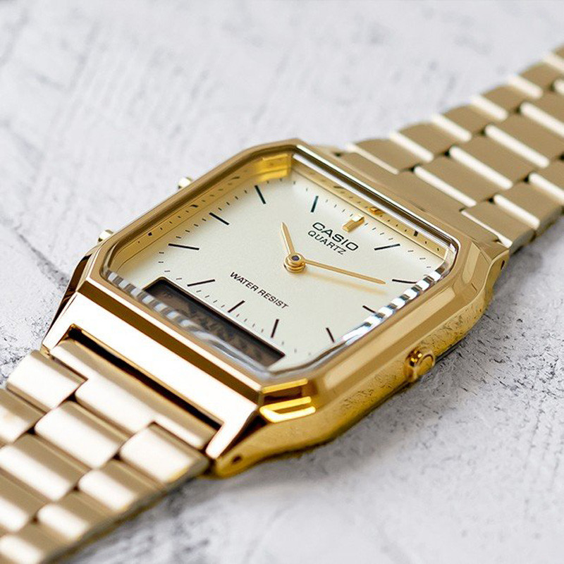 Casio casio casio AQ-230GA-9D Retro Small Square Gold นาฬิกาสายเหล็กนักเรียน Dual Display นาฬิกา ins