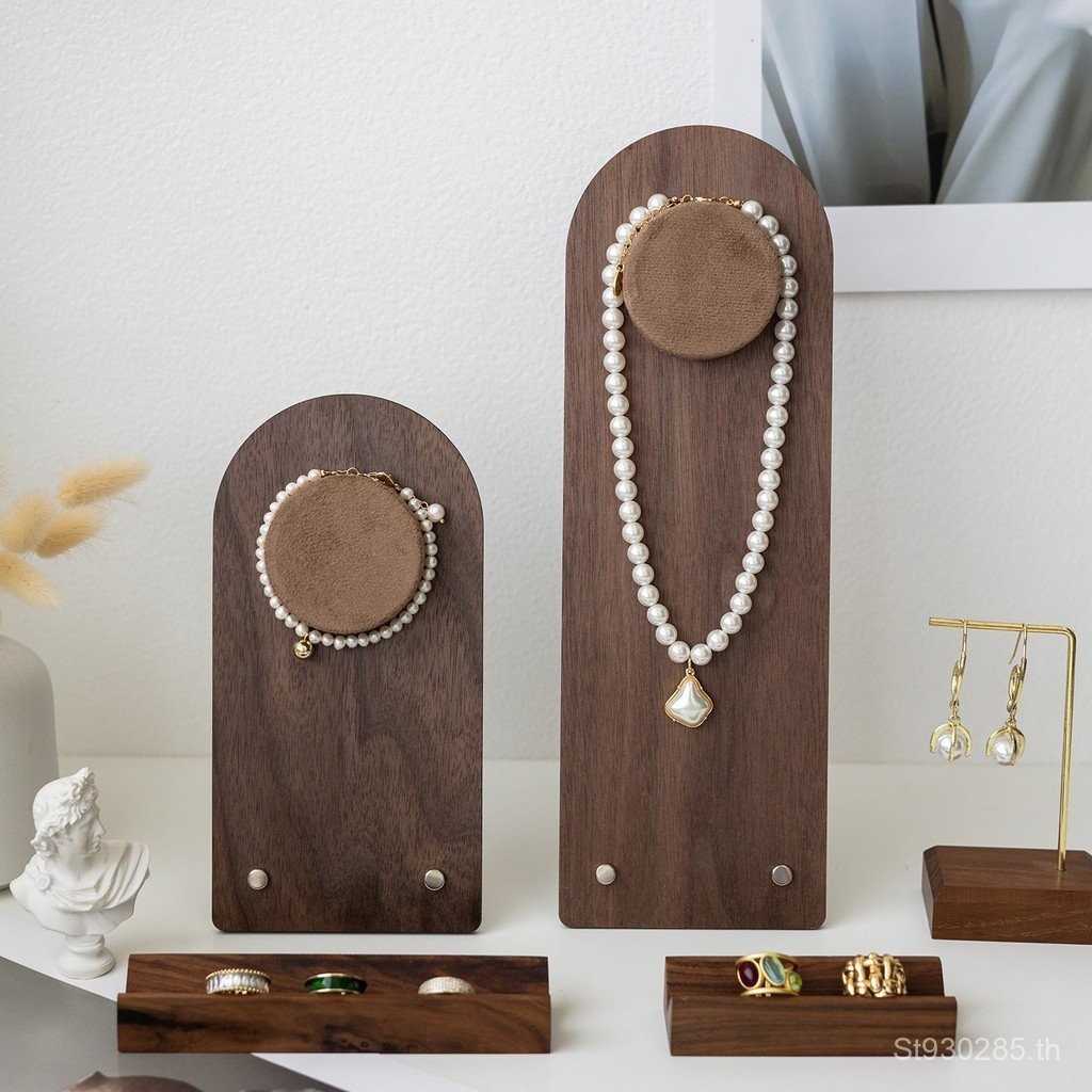 เครื่องประดับสร้อยคอร้านหน้าต่างชั้นวางเครื่องประดับสร้อยข้อมือภาพย้อนยุคอุปกรณ์ประกอบฉากยืนแสดงเครื