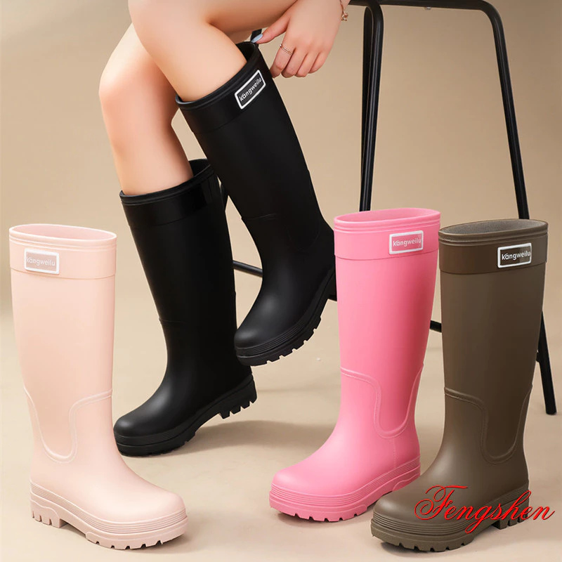รองเท้ากันฝนสตรี รองเท้ากันน้ำสำหรับกลางแจ้ง วัสดุพีวีซี กันลื่น กันน้ำ นุ่มและเบา ผ้ากอซด้านใน รองเท้าทำงานวันฝนตก
